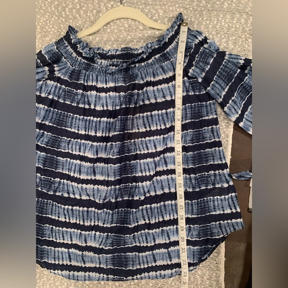 Michael Kors Women's Ruffled Off the Shoulder LS Tie Dye Top in Chambray NWT - M - Picture 10 of 10